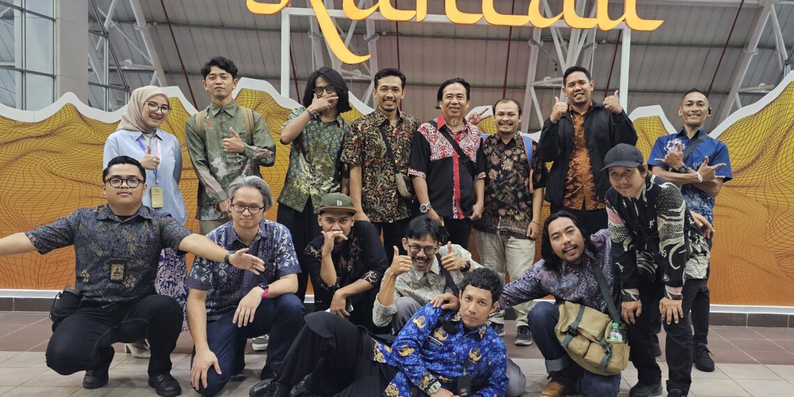 Komunitas Seni Asal Padang RAS Pamerkan ‘Garobak Galeri’ di IMT-GT 2024 Malaysia