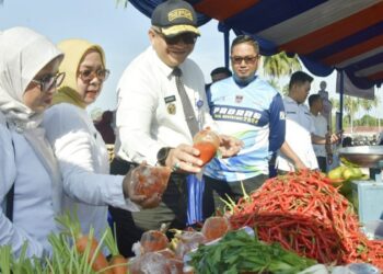 Cabai Rp25 ribu/kg, Warga Padang Sarai Serbu Sembako Gerakan Pangan Murah