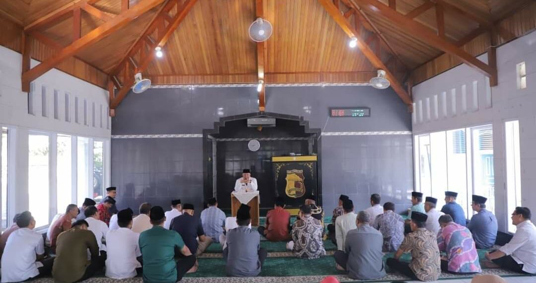 Zul Elfian Umar Sampaikan Tausiyah Singkat kepada ASN Lingkup Kota Solok