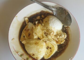 Mencicipi Kelezatan Sepiring Ampiang Dadiah Khas Minang yang Siap Memanjakan Lidah