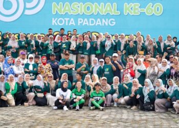ASN Pemko Padang Senam Bersama pada Puncak Peringatan Hari Kesehatan Nasional ke-60
