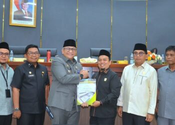 DPRD Setujui APBD Kota Padang 2025 Sebesar Rp2,86 Triliun