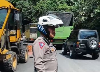 Proses Pengerjaan Jalan Lembah Anai Diperpanjang, Pengendara Diminta Gunakan Jalur Alternatif