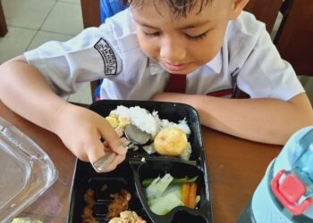 Sebanyak 9.064 Pelajar di Sumbar Telah Menerima Program Makan Bergizi Gratis