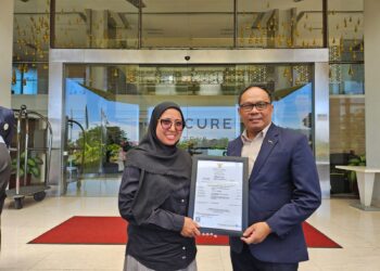 Restoran Atlantis Mercure Hotel Padang Raih Sertifikasi Halal dari LPH BHM