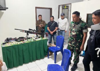 TNI dan Polisi Bukittinggi Tangkap Dua Bandar Narkoba, Petugas Amankan Senjata Laras Panjang