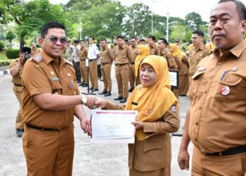 Penghargaan Employee of The 2nd Semester 2024 bagi ASN Pemko Padang, Ini Nama-Namanya