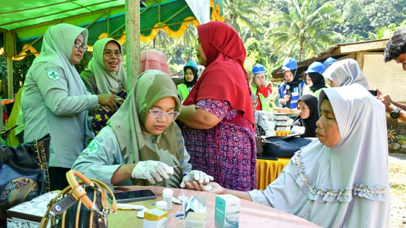 Puluhan Warga Ikut Sosialisasi, PT Semen Padang Dorong Gaya Hidup Sehat