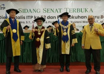 Dies Natalis ITP ke-52 Kukuhkan Dua Guru Besar Baru, Prof Ade Indra dan Prof Yusreni Warmi