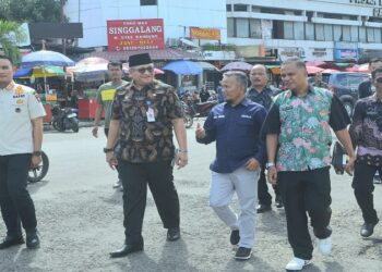 Ombudsman Cek Penempatan PKL di Pasar Raya Fase VII, Pemko Padang Komitmen Tindaklanjuti Masukan