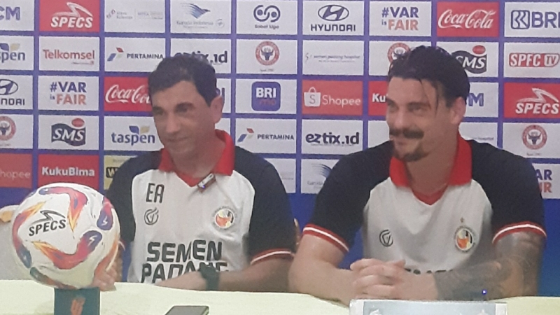 Hadapi Madura United, Tin Martic: Tiga Poin Krusial! Semen Padang Keluar dari Zona Merah