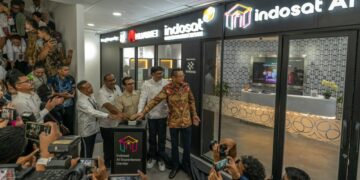 Wamen Komdigi Resmikan Indosat AI Experience Center di Jayapura, Perkuat Pengembangan Talenta Digital Papua