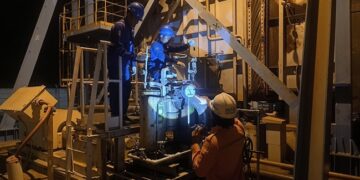 PLN Berhasil Pulihkan 100% Kelistrikan Bali, Seluruh Pelanggan Kembali Menyala