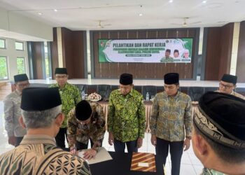 Ketua DPW DMI Sumbar Prof. Ganefri Lantik Pengurus DPC DMI Kabupaten Limapuluh Kota