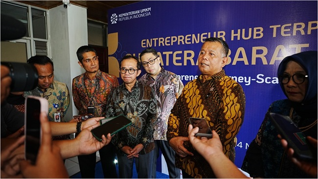 Wamen UMKM Resmikan Entrepreneur Hub Terpadu Sumbar, Unand jadi Tuan Rumah